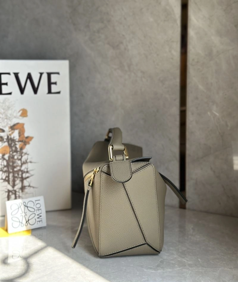 WellDesigned Loewe Puzzle Bags 58425