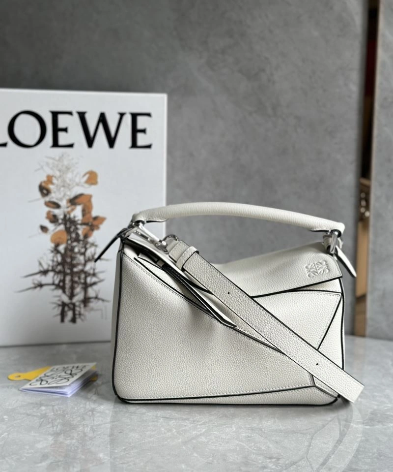 Tailored Loewe Puzzle Bags 58378