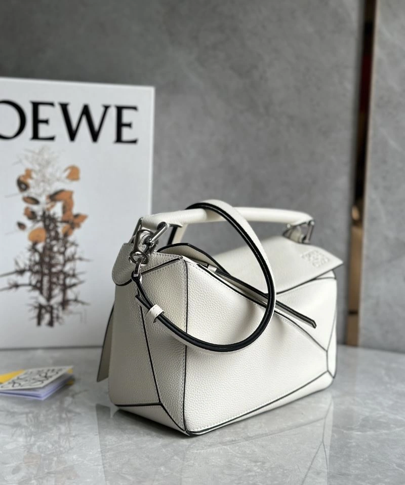 Tailored Loewe Puzzle Bags 58378