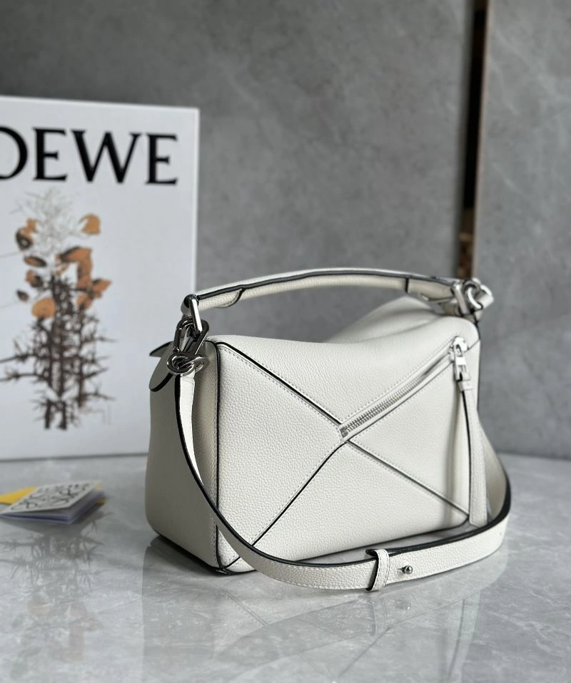Tailored Loewe Puzzle Bags 58378
