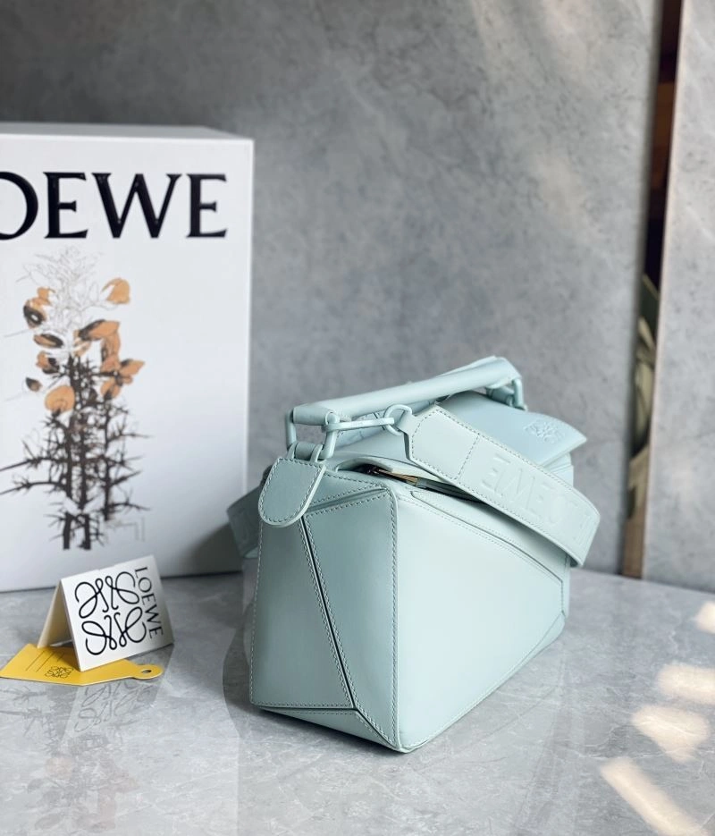 Resilient Loewe Puzzle Bags 58376