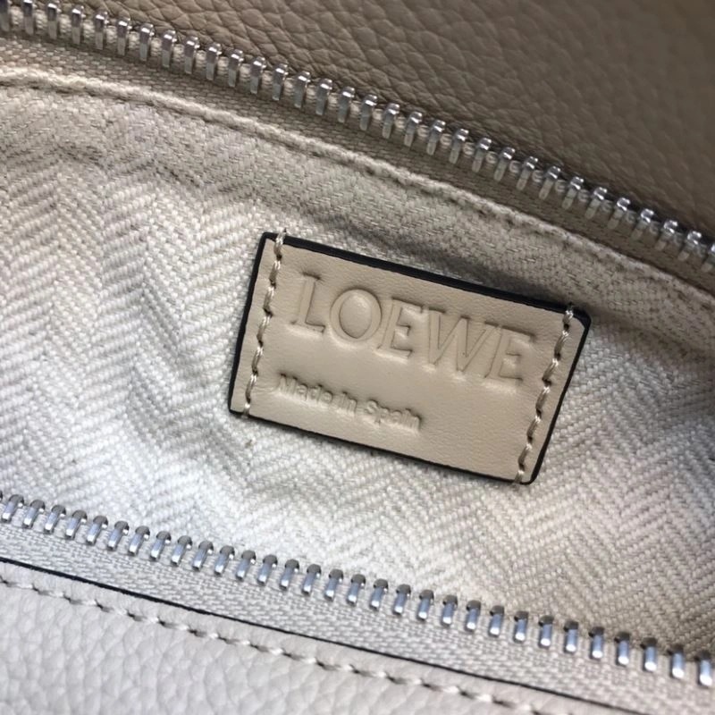 Classic Loewe Puzzle Bags 58404