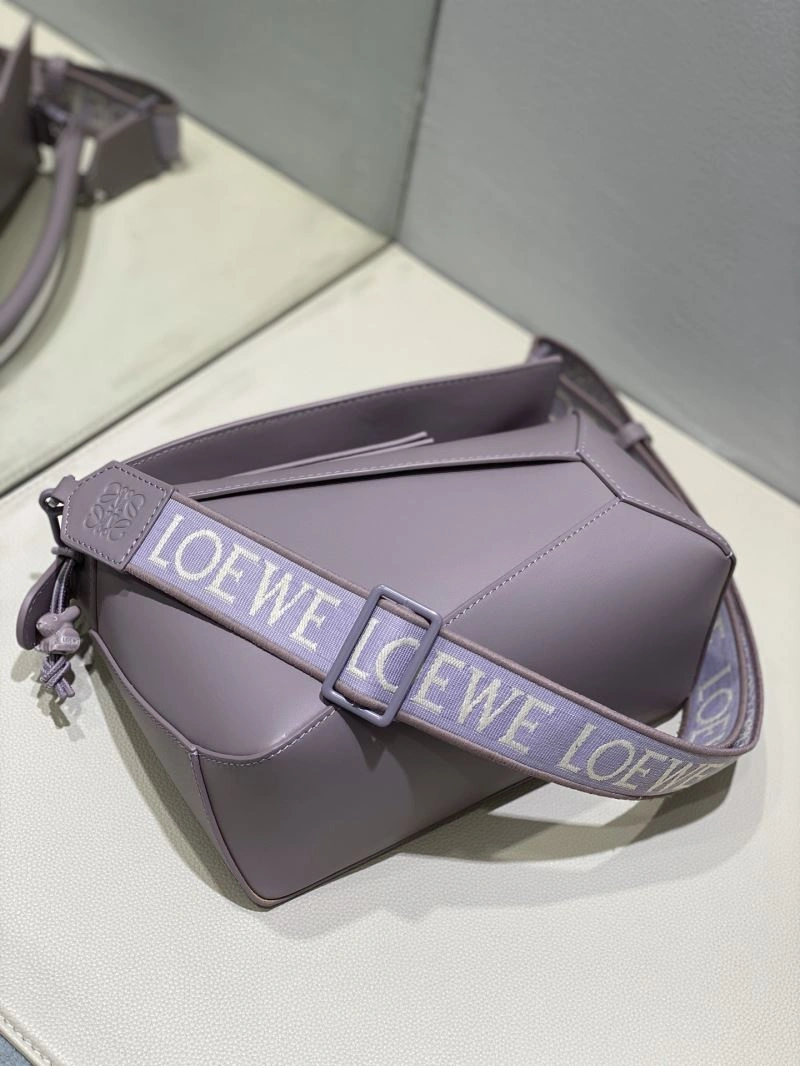Soft Loewe Puzzle Bags 58353
