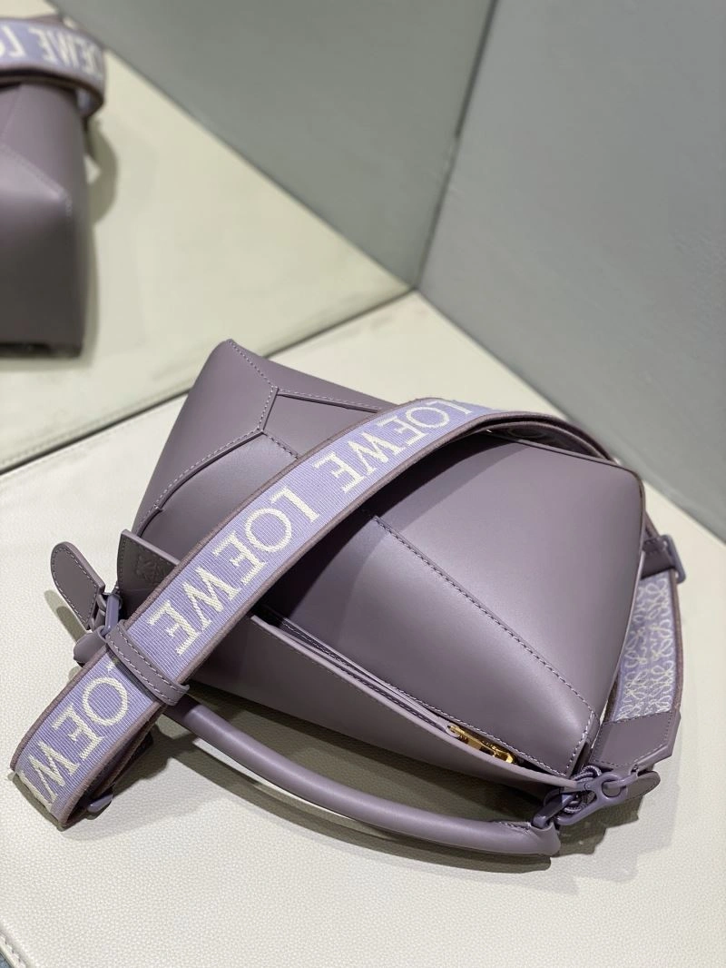 Soft Loewe Puzzle Bags 58353