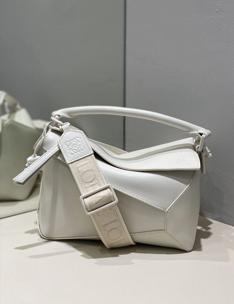 Versatile Loewe Puzzle Bags 58355