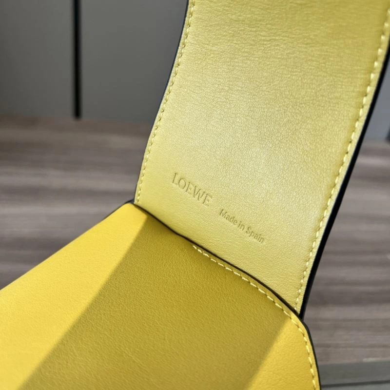 UrbanChic Loewe Puzzle Bags 58348