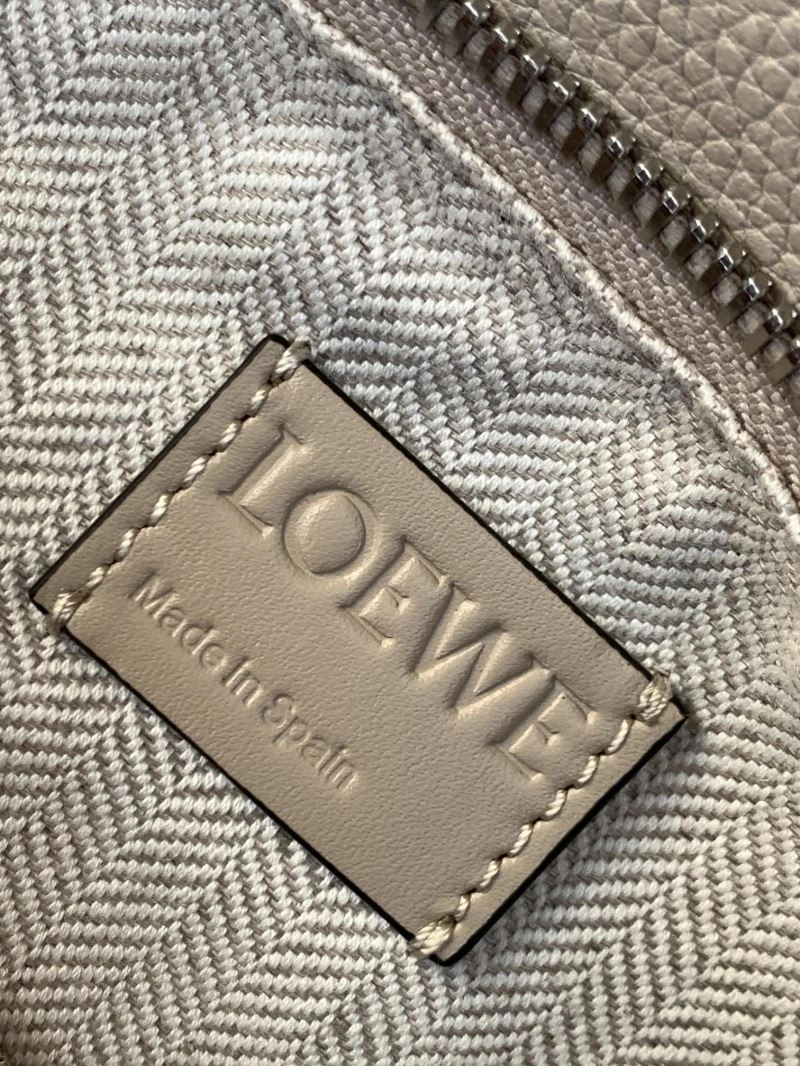 Effortless Loewe Puzzle Bags 77384