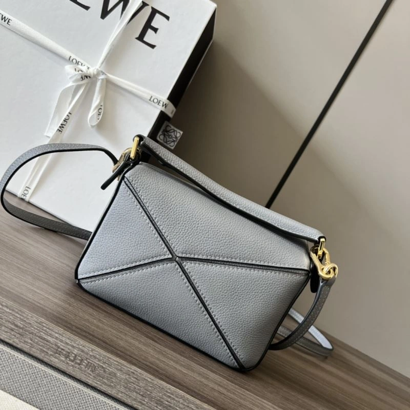 Loewe Puzzle Bags Supportive 77382