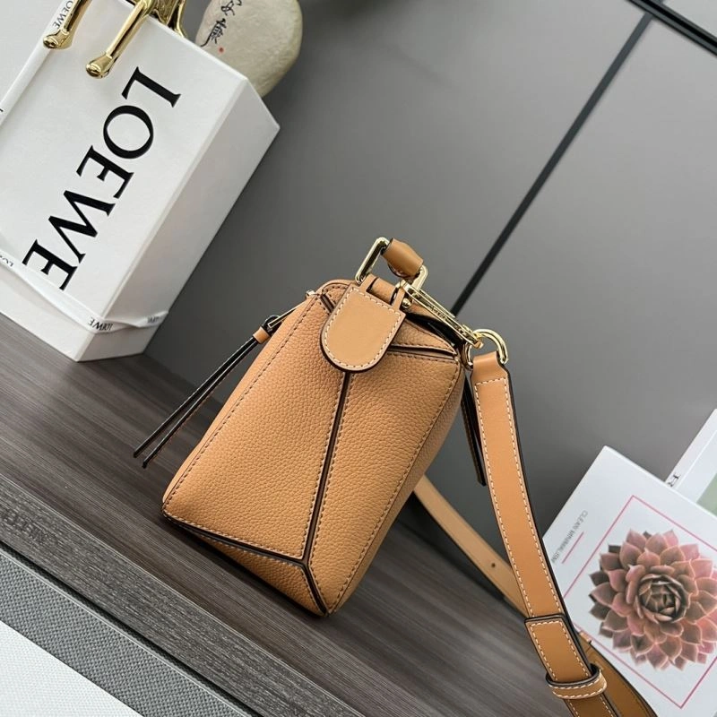 Loewe Puzzle Bags Vibrant 77390