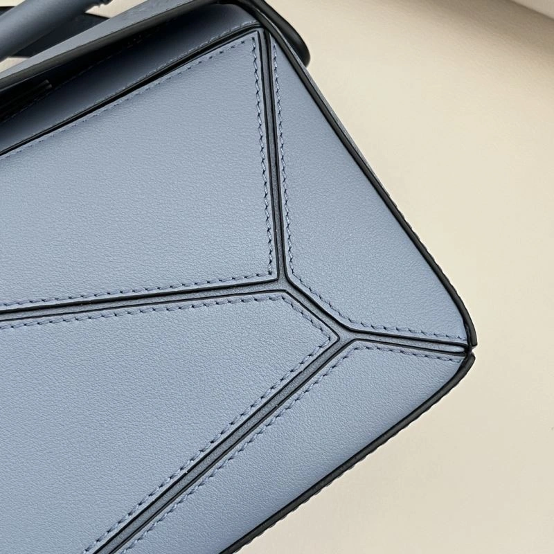 Durable Loewe Puzzle Bags 77354