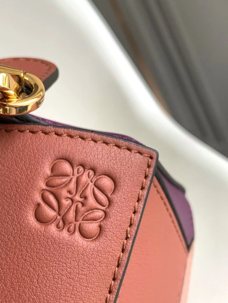 Popular Loewe Puzzle Bags 77353