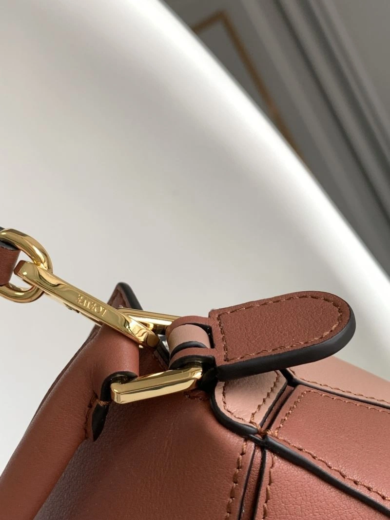 Popular Loewe Puzzle Bags 77353