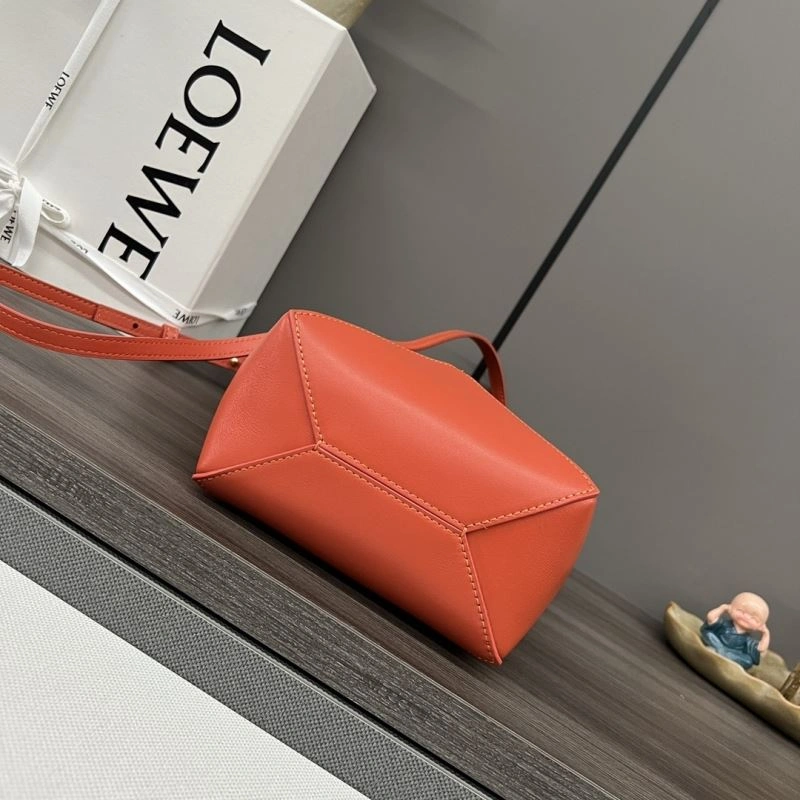 Classic Loewe Puzzle Bags 77346