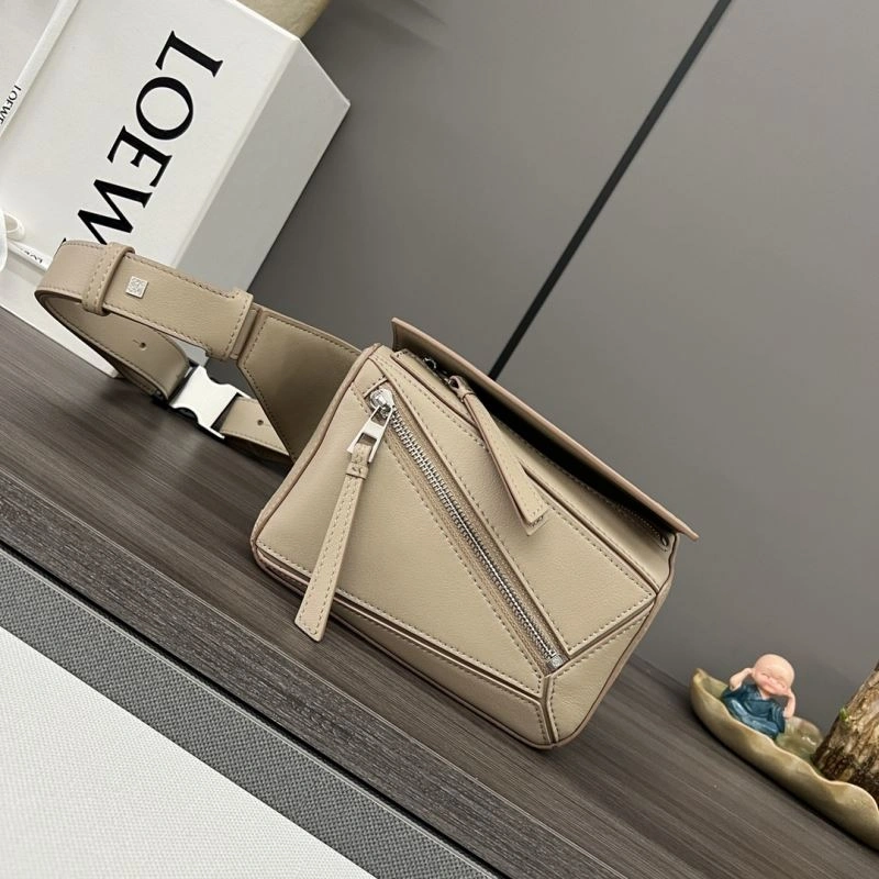 Durable Loewe Puzzle Bags 77338