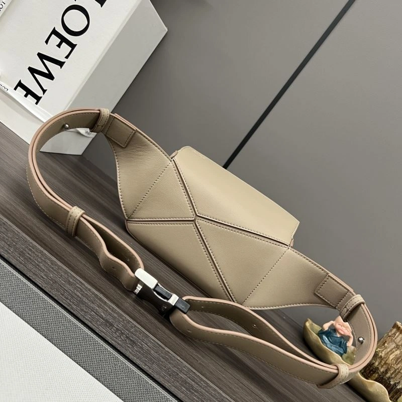 Durable Loewe Puzzle Bags 77338
