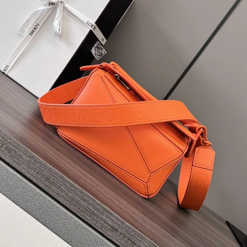 Trendy Loewe Puzzle Bags 73322