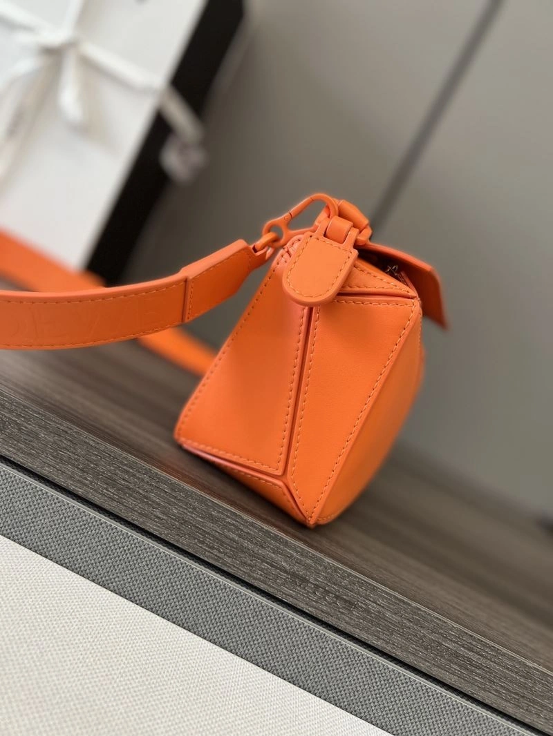 Trendy Loewe Puzzle Bags 73322