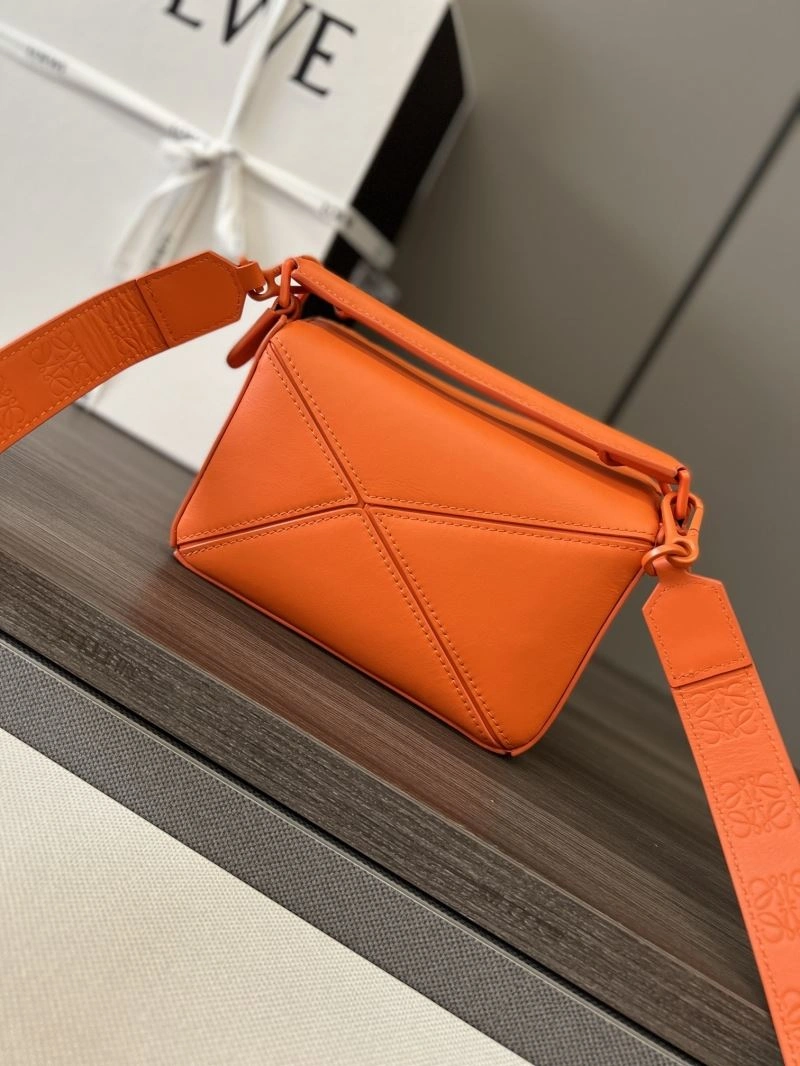Trendy Loewe Puzzle Bags 73322