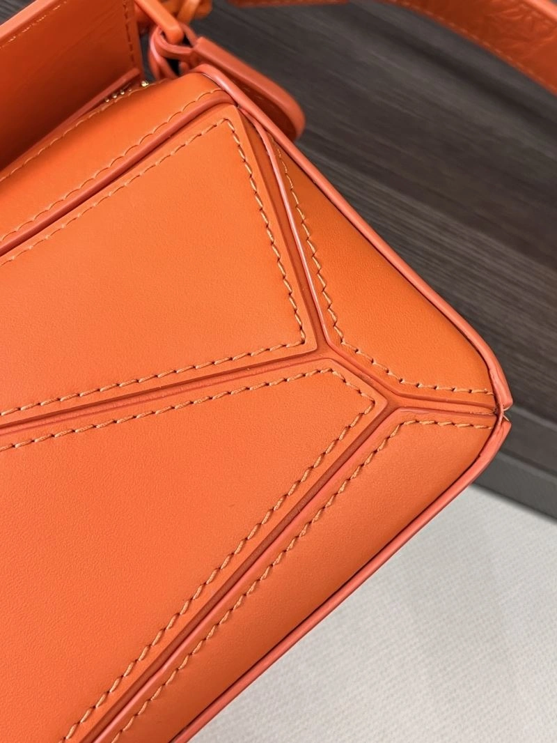 Trendy Loewe Puzzle Bags 73322