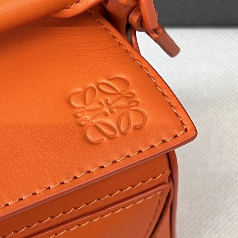 Trendy Loewe Puzzle Bags 73322