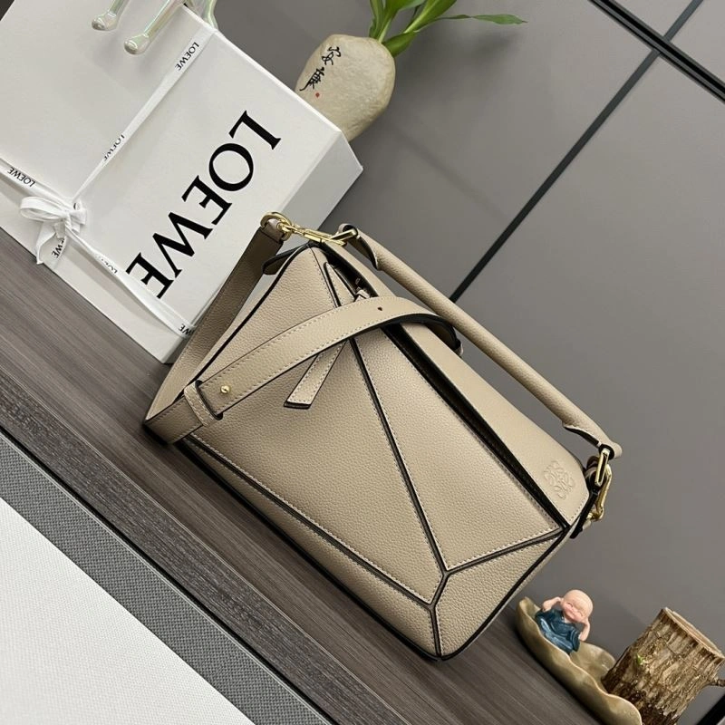 Soft Loewe Puzzle Bags 73361