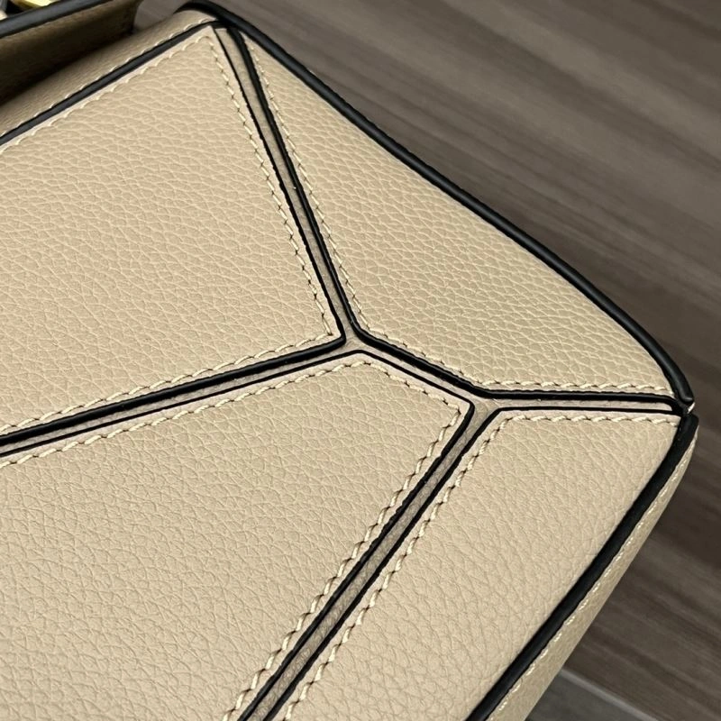 Soft Loewe Puzzle Bags 73361