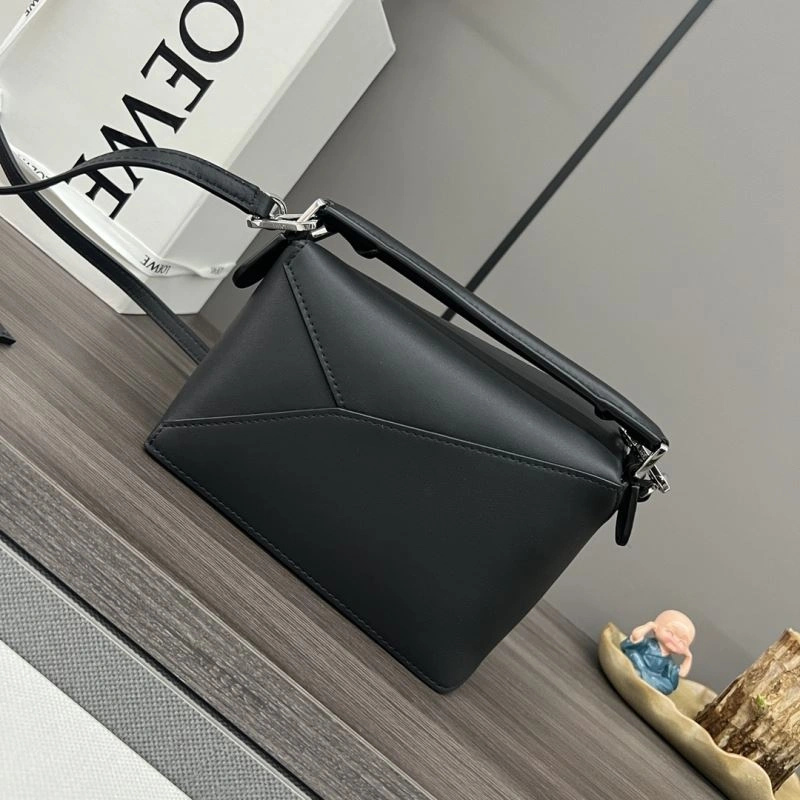 ModernLook Loewe Puzzle Bags 73306