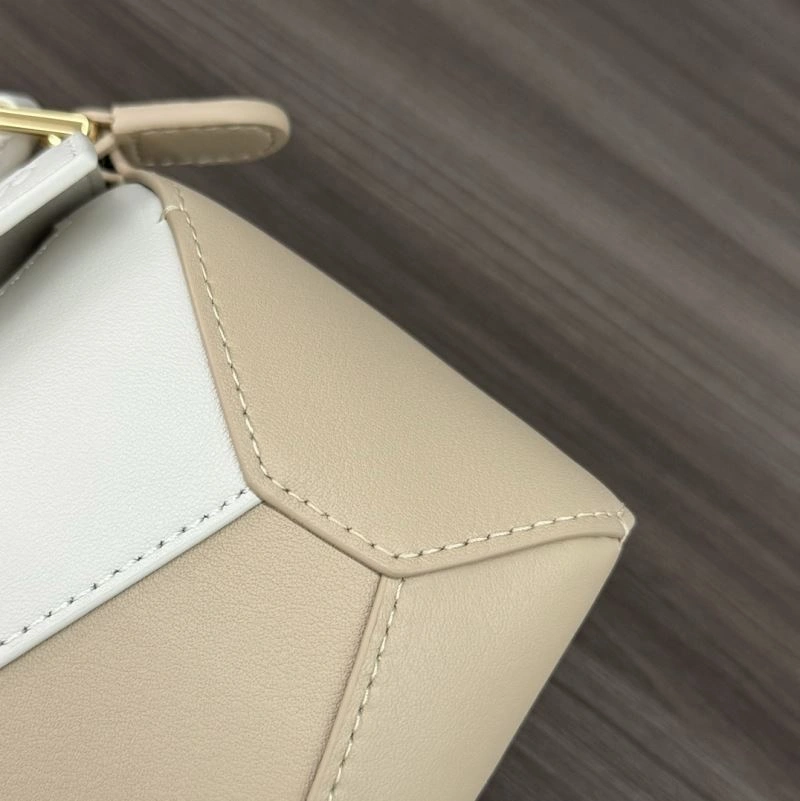 Bold Loewe Puzzle Bags 73301