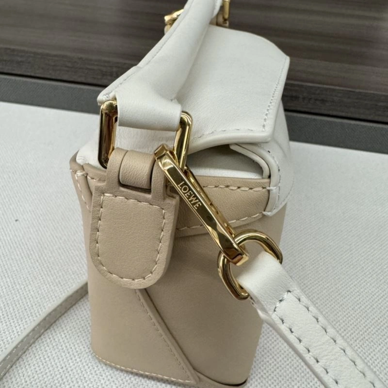Bold Loewe Puzzle Bags 73301