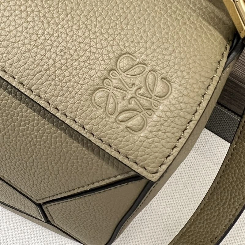 Versatile Loewe Puzzle Bags 73334