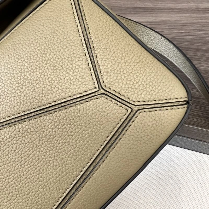 Versatile Loewe Puzzle Bags 73334