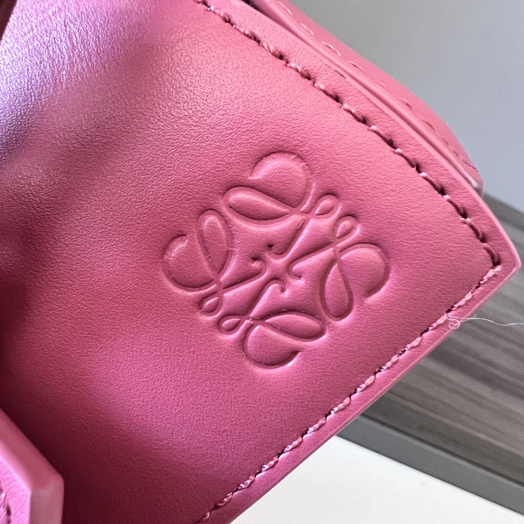 Colorful Loewe Puzzle Bags 72124