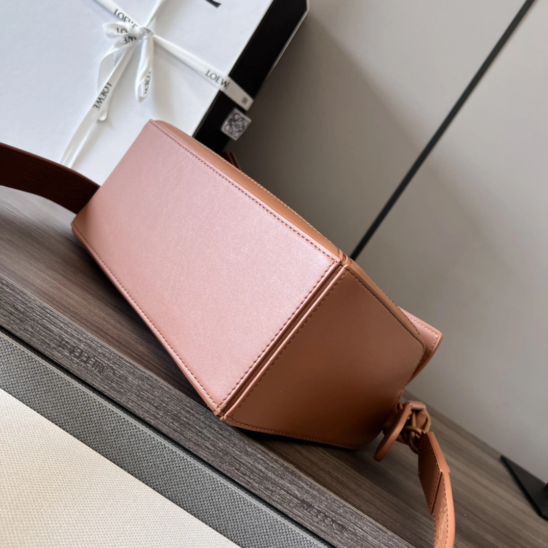 Loewe Puzzle Bags Efficient 72125