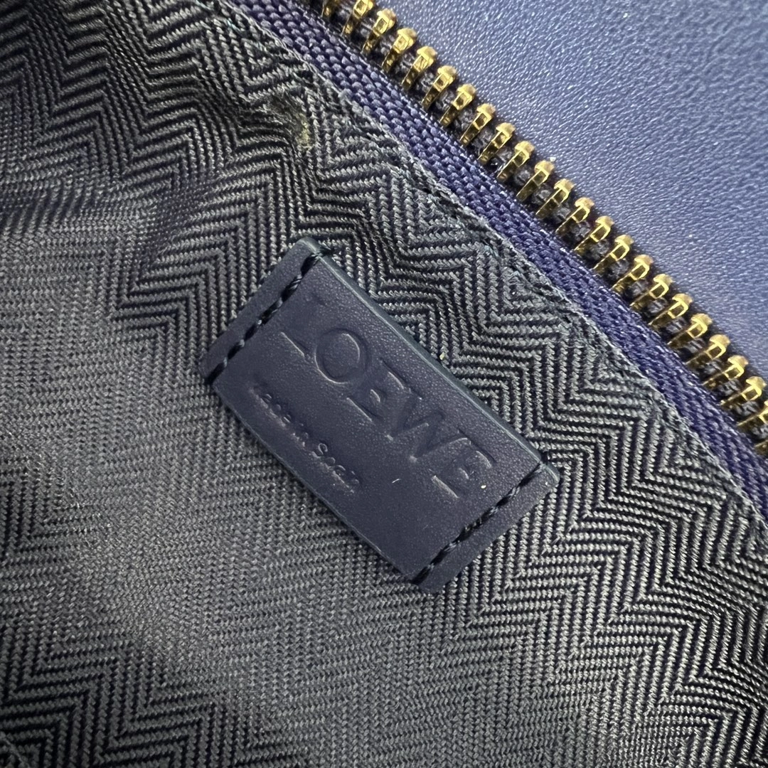 Efficient Loewe Puzzle Bags 72123