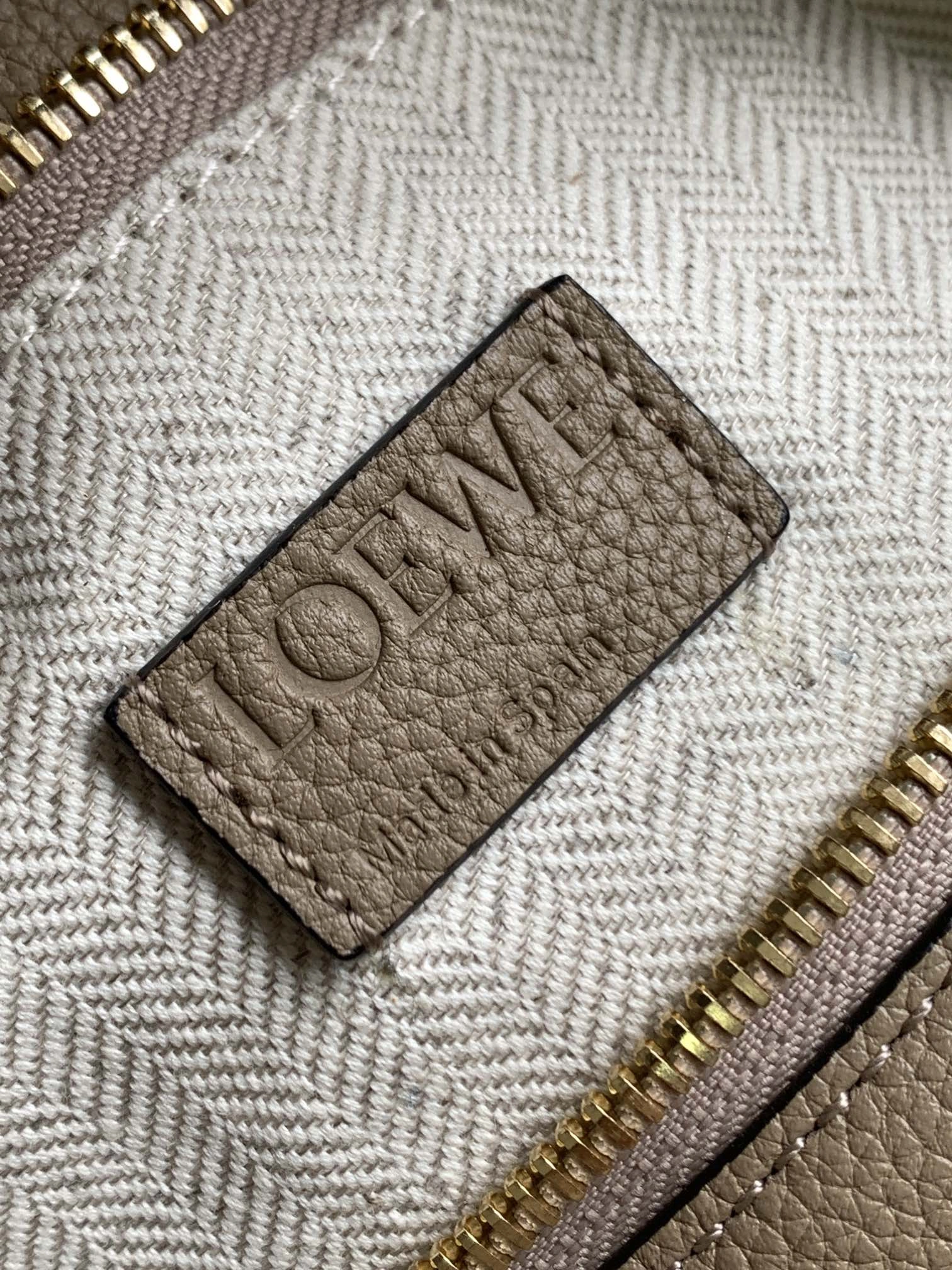 StreetReady Loewe Puzzle Bags 72152