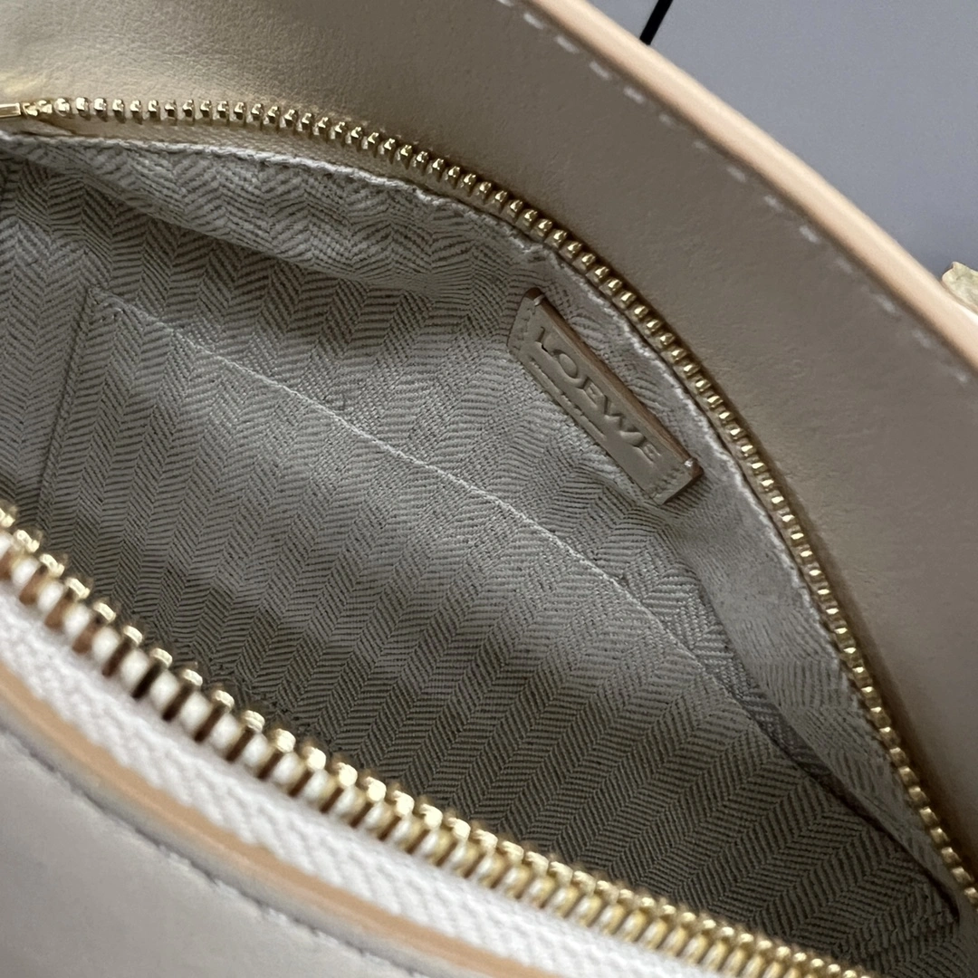 Loewe Puzzle Bags Trendsetting 72122