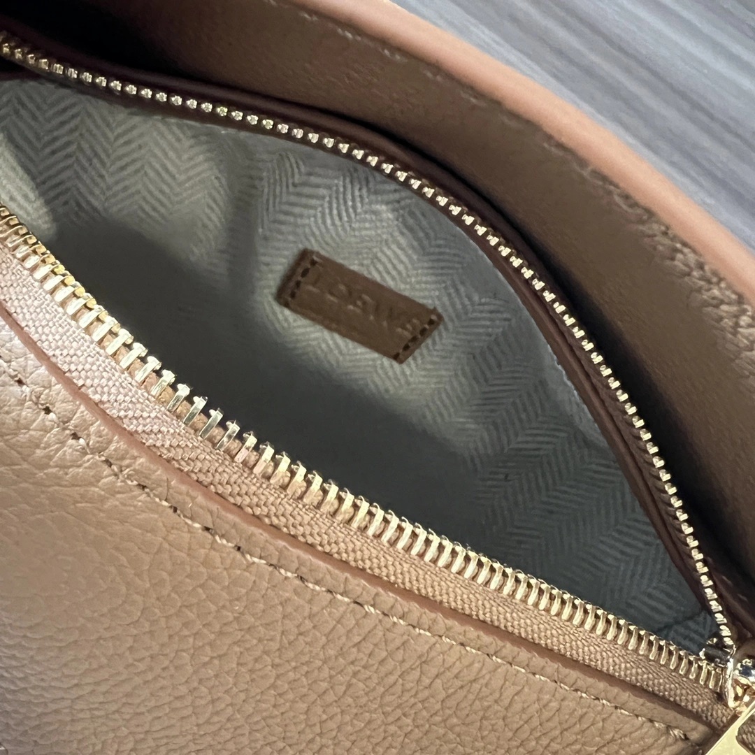 ComfortFit Loewe Puzzle Bags 72117