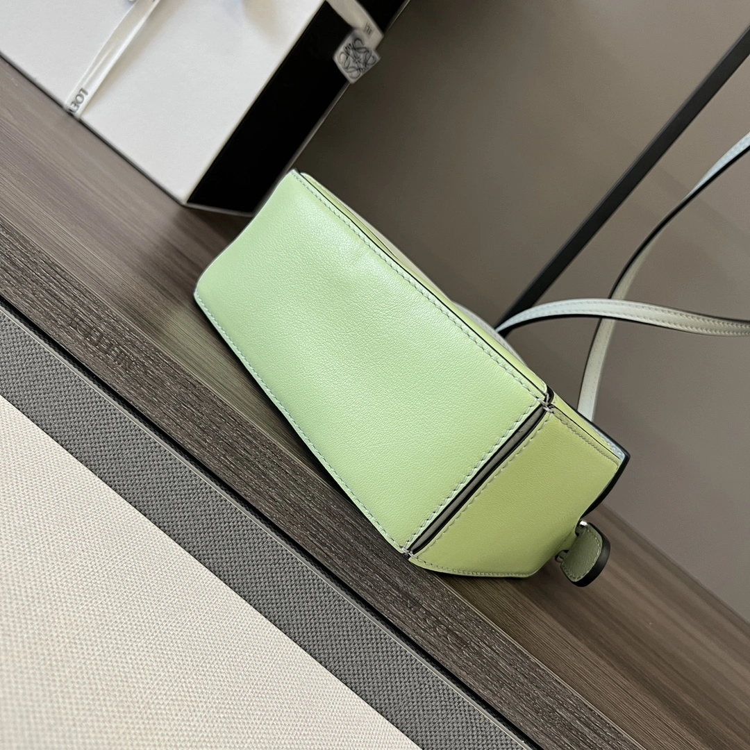 Loewe Puzzle Bags Contemporary 72138