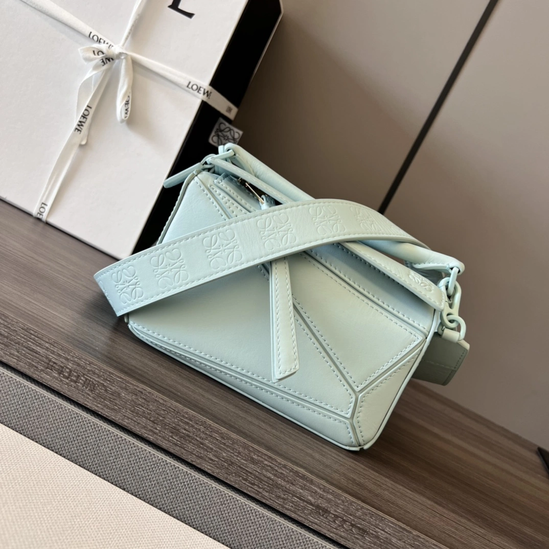 Loewe Puzzle Bags SmartChoice 72106