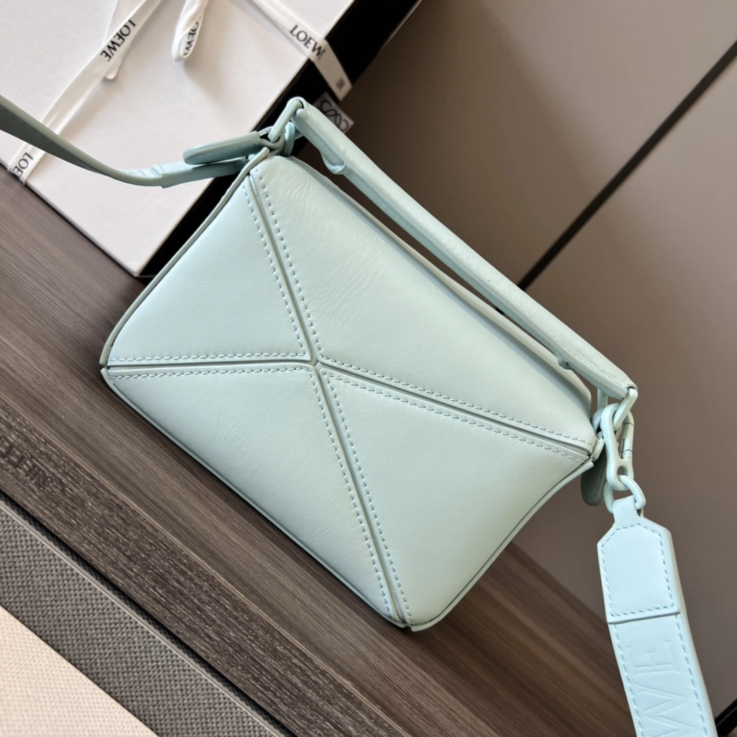 Loewe Puzzle Bags SmartChoice 72106