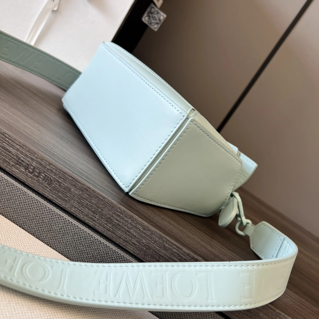 Loewe Puzzle Bags SmartChoice 72106