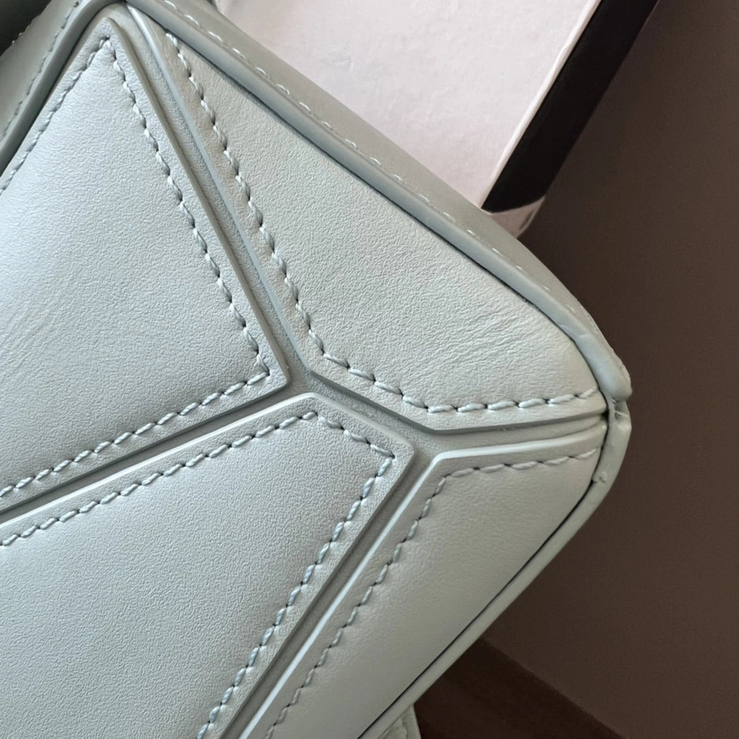 Loewe Puzzle Bags SmartChoice 72106