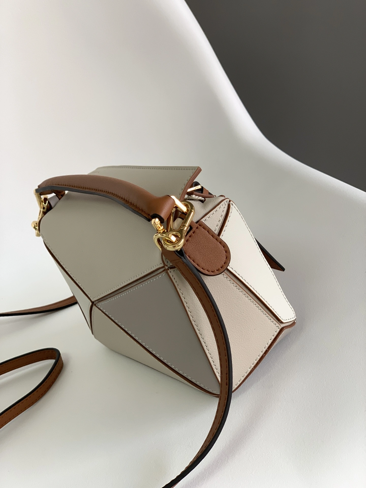 MoistureWicking Loewe Puzzle Bags 72107