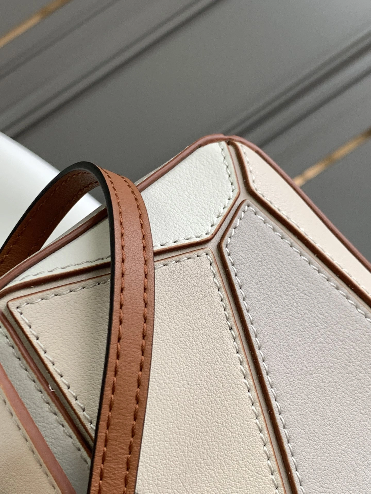 MoistureWicking Loewe Puzzle Bags 72107