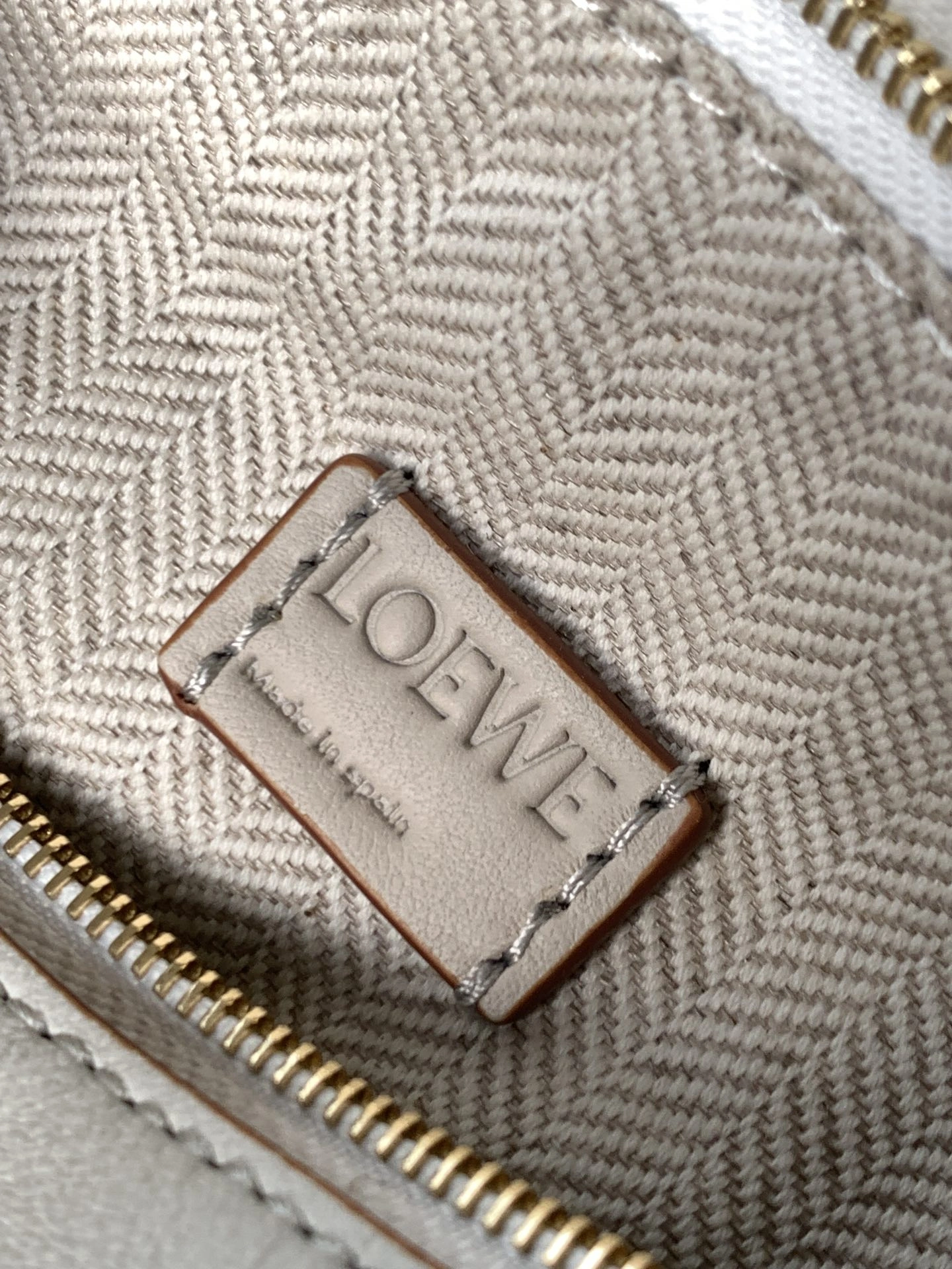 MoistureWicking Loewe Puzzle Bags 72107
