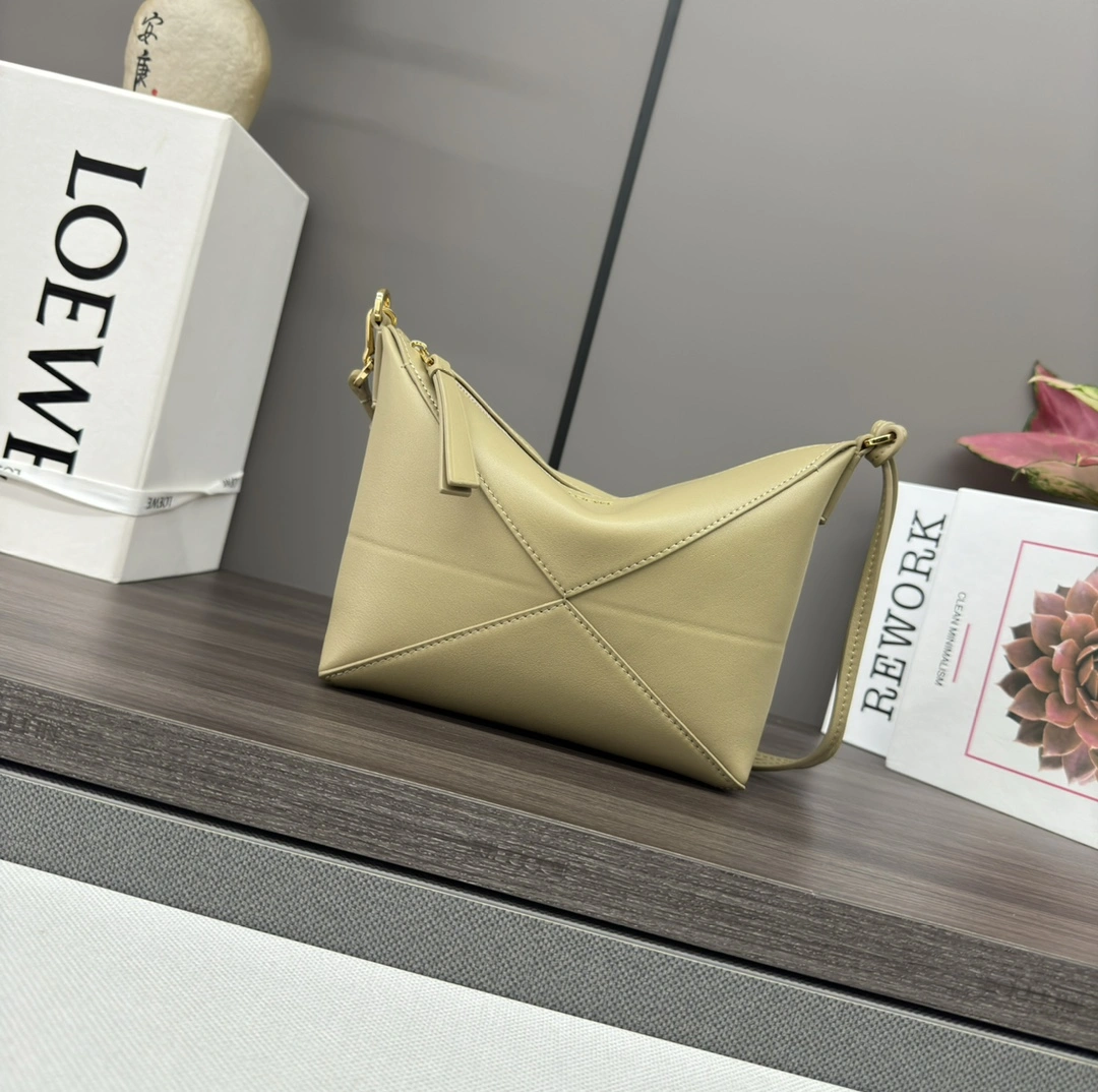 Loewe Puzzle Bags Bright 72115