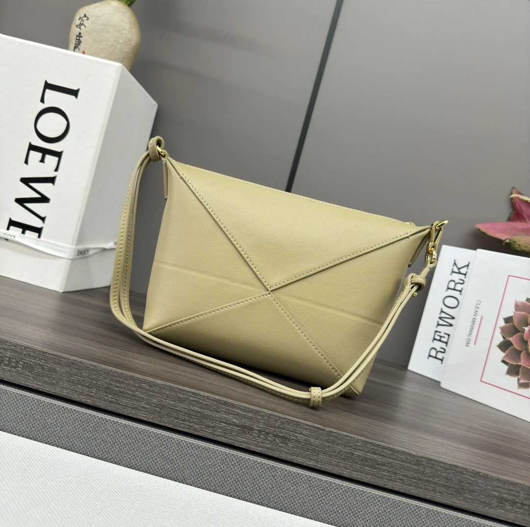 Loewe Puzzle Bags Bright 72115