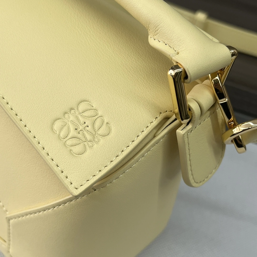 UrbanStyle Loewe Puzzle Bags 72140