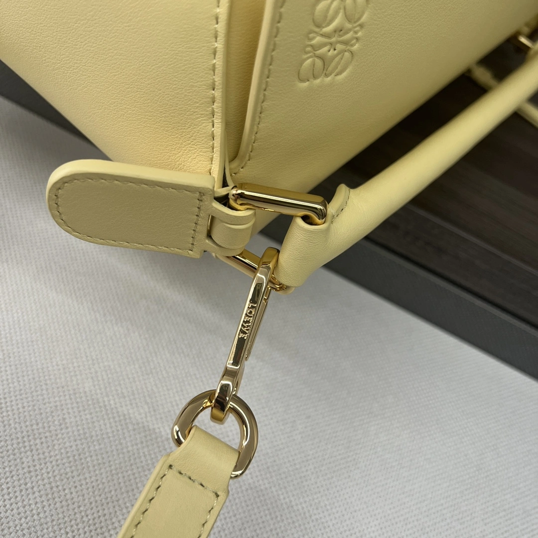 UrbanStyle Loewe Puzzle Bags 72140