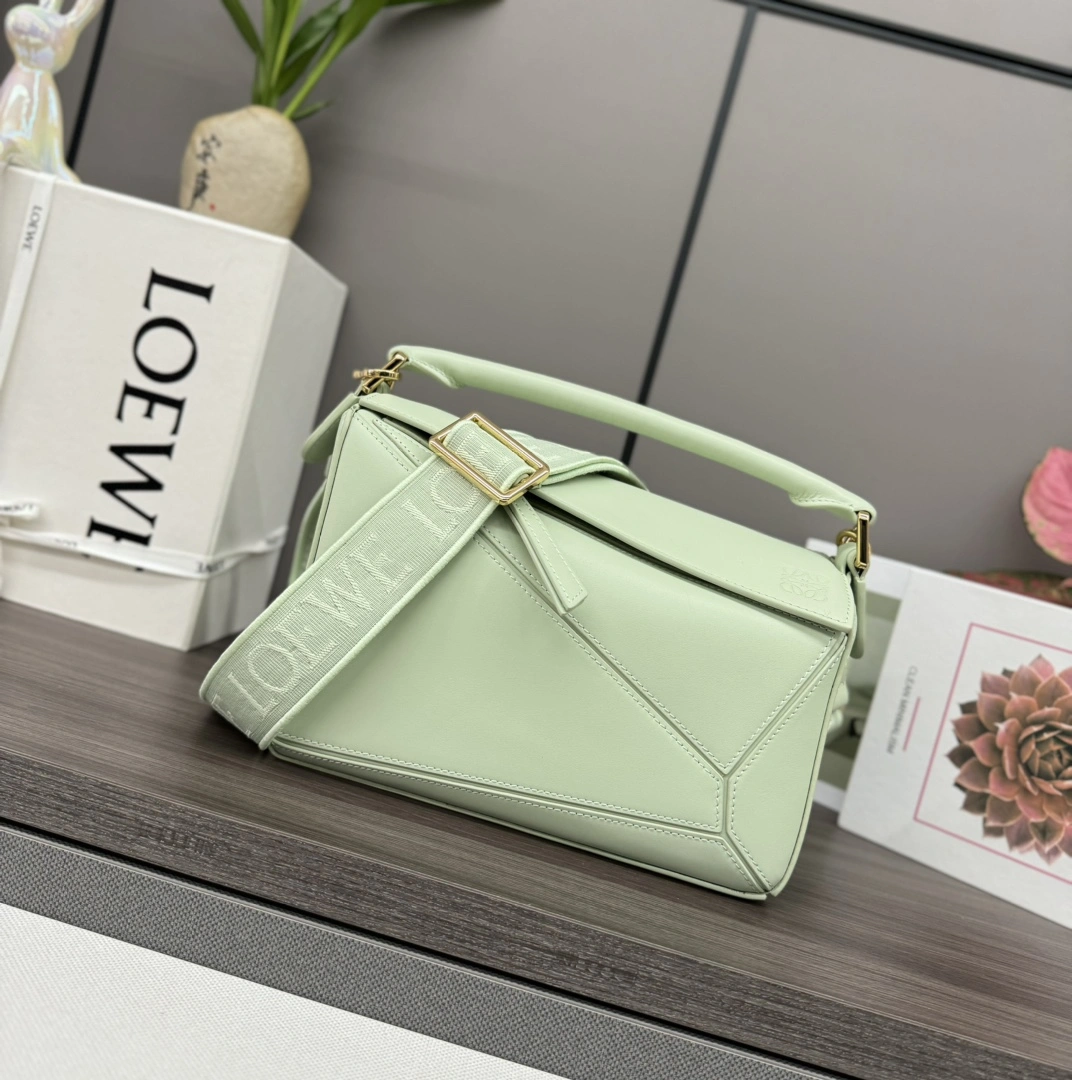Loewe Puzzle Bags SmartChoice 72108